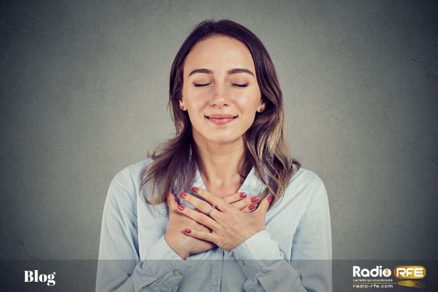Comment Louer Dieu sans adorer sa musique > Adorer sa louange et louer son adoration