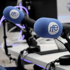 RFE Radio Chrétienne Inaugure Ses Nouveaux Studios RFE Radio Chrétienne Inaugure Ses Nouveaux Studios