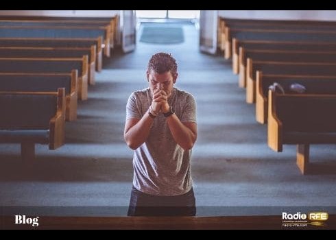 8 Types de prières à faire tous les jours